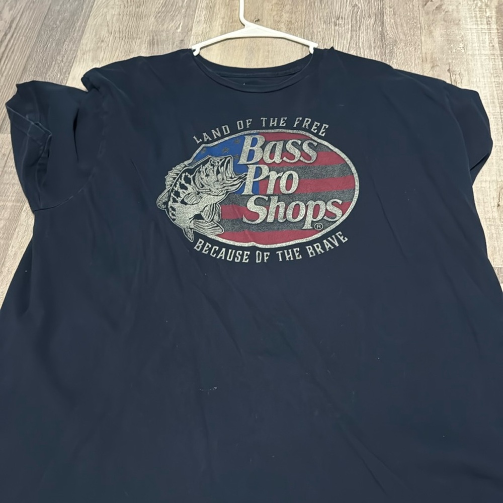 Bass pro shops shirt